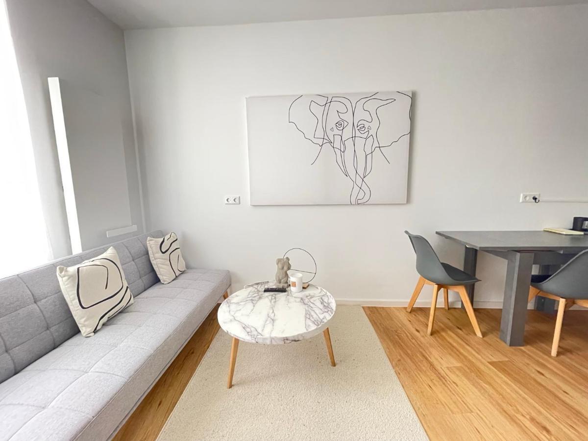 70Qm - 3 Rooms - Free Parking - City - Mallibase Apartments Hannover Dış mekan fotoğraf